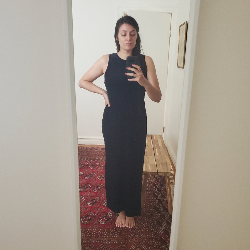 Black M Velvet Dress